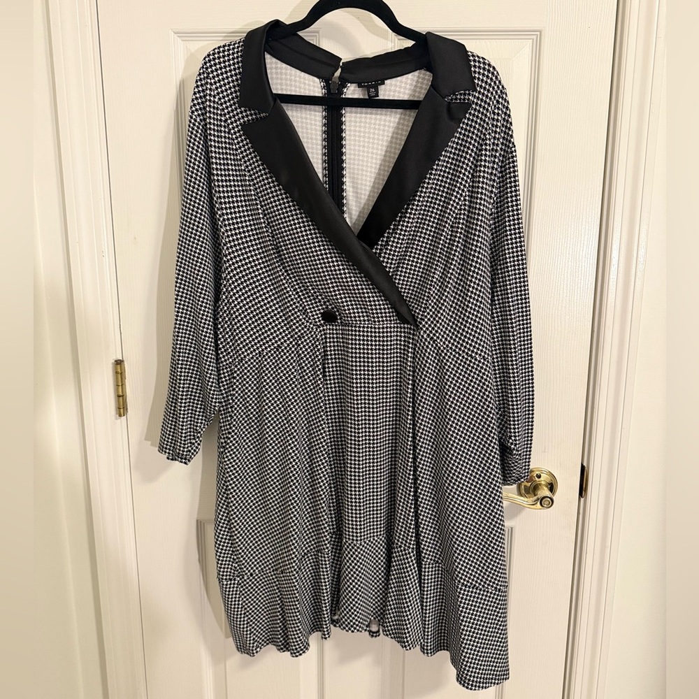 Torrid Black and White Houndstooth Dress